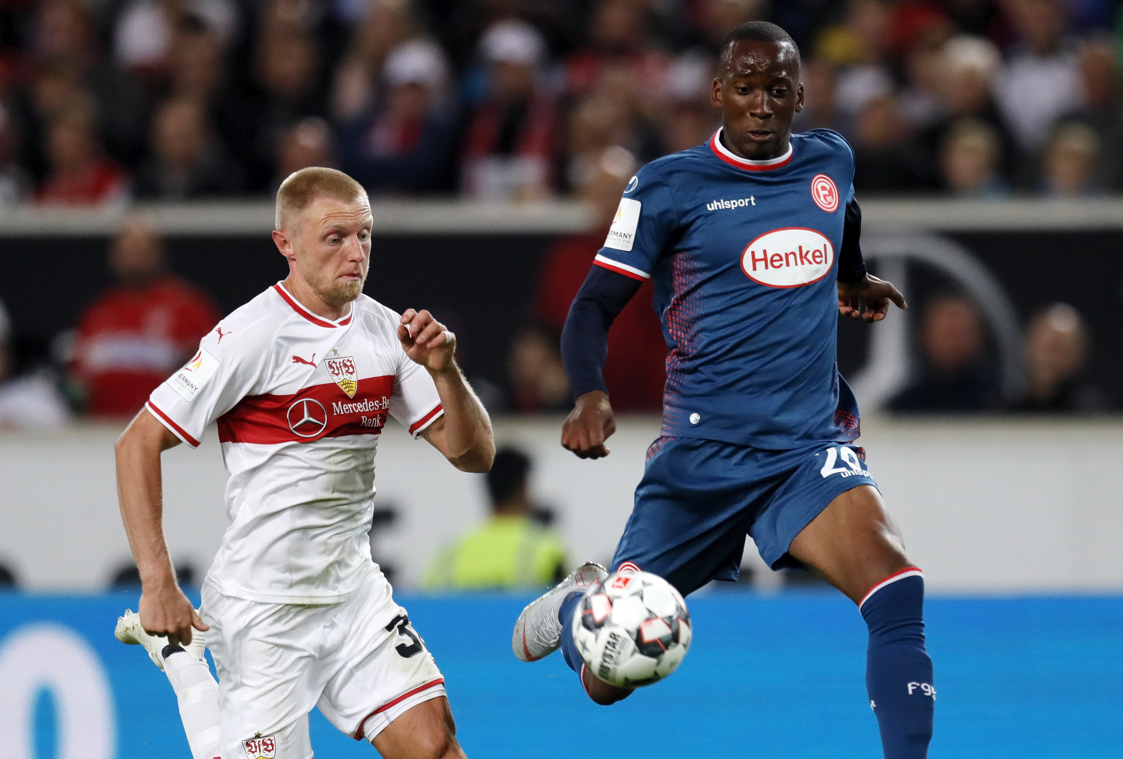 施图加特战平收场,遇强手难以取胜 施图加特战平收场,遇强手难以取胜