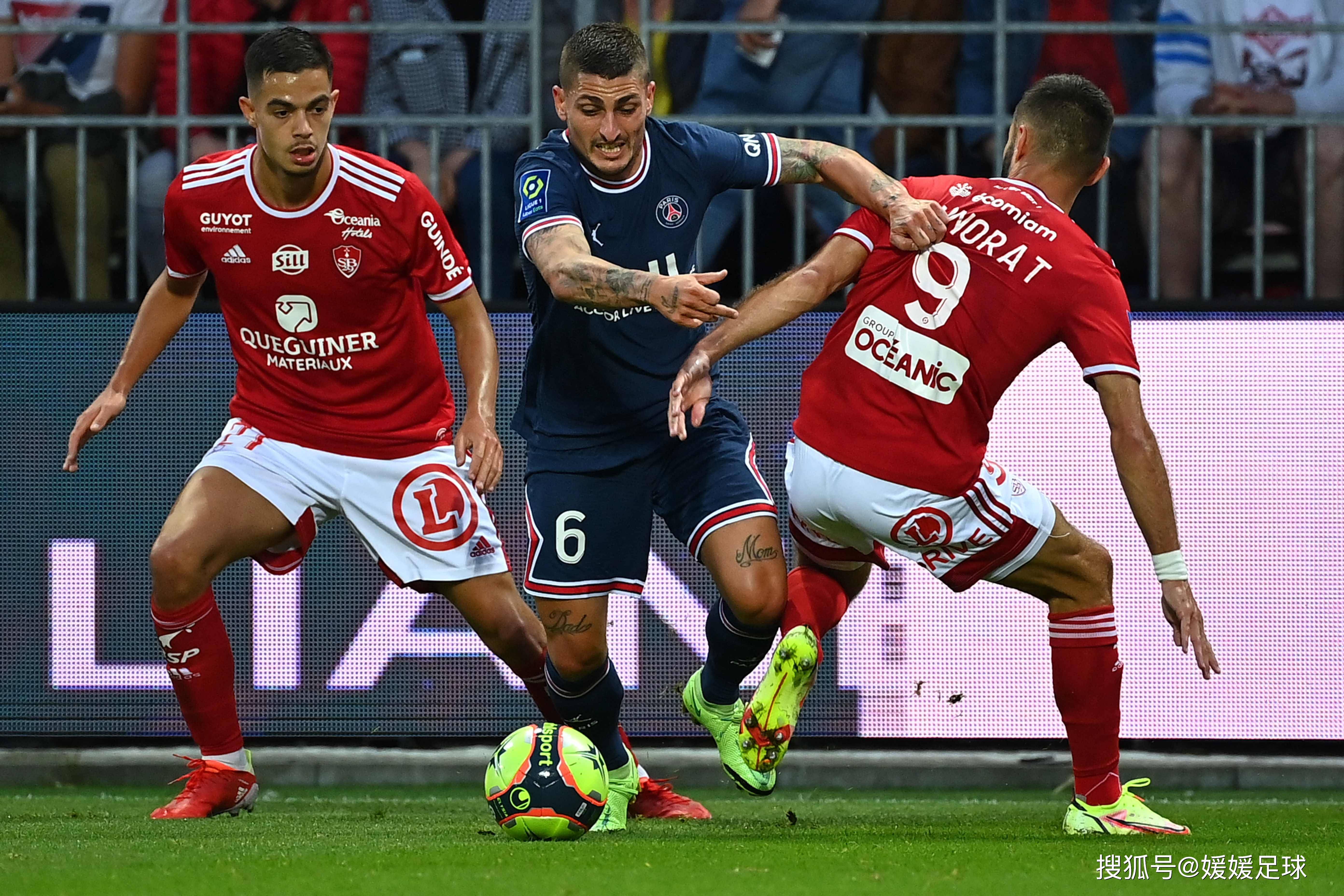 里昂战胜巴黎FC，取得重要胜利